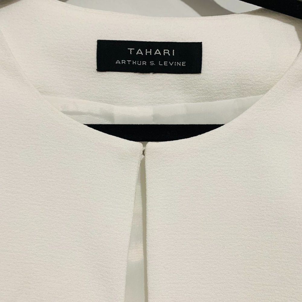 Tahari Arthur S. Levine White Collarless Sleeveless Blazer Coat Size US 18 - Picture 3 of 8